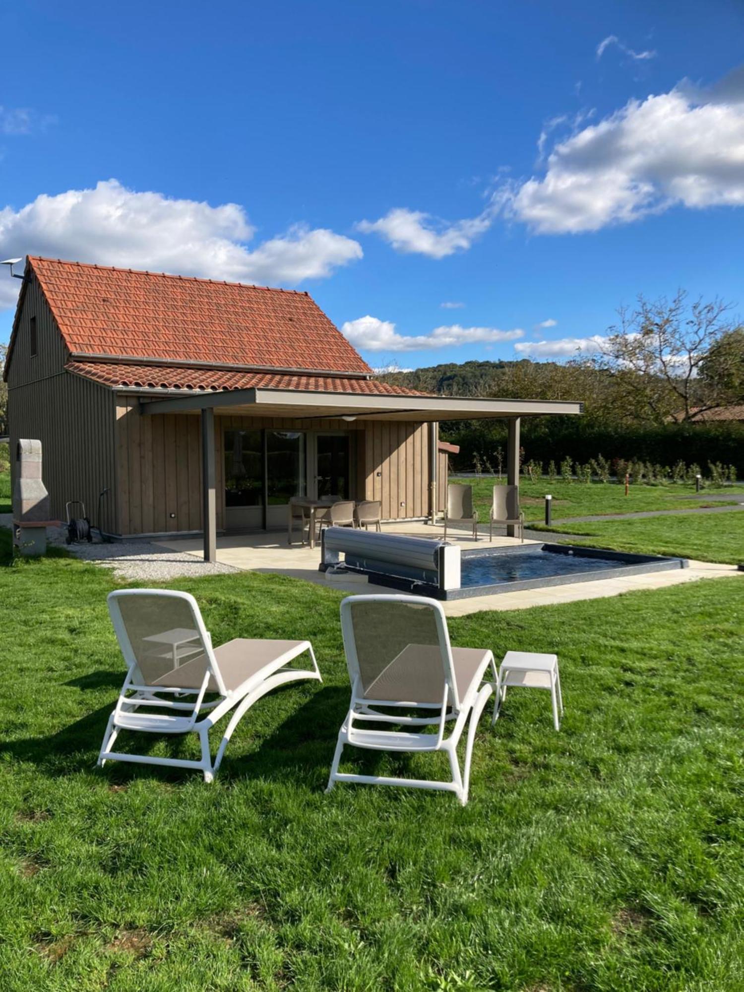La Plaine Aux Etoiles - Maison Individuelle Avec Piscine Balneo Privative Et Jardin Domme Buitenkant foto